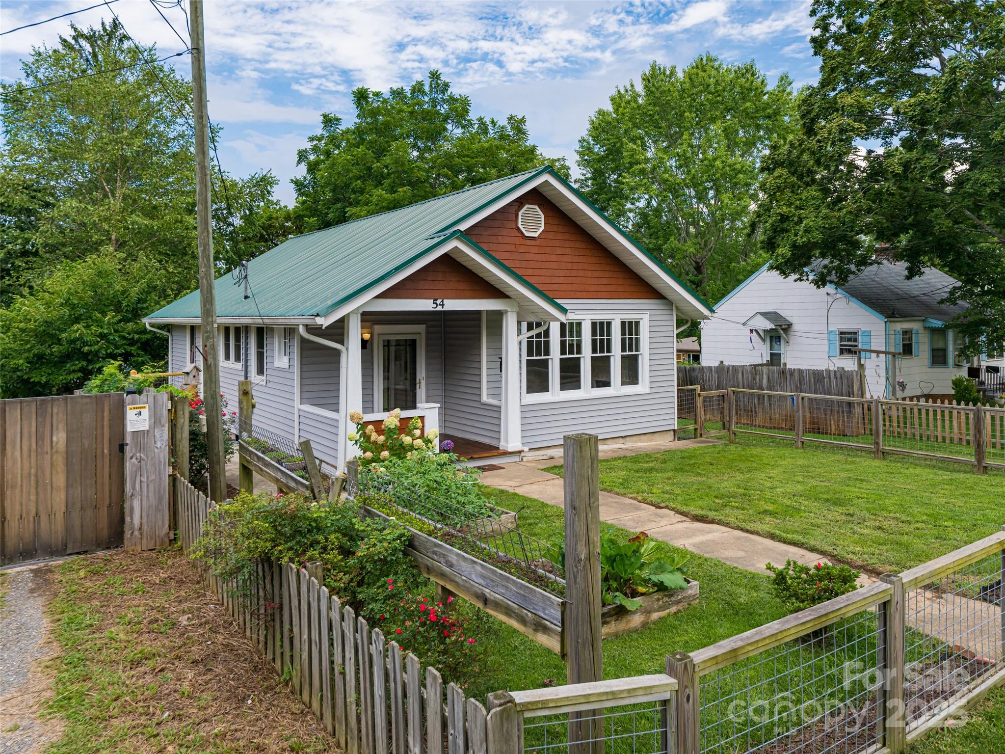 54 Louisiana Avenue
