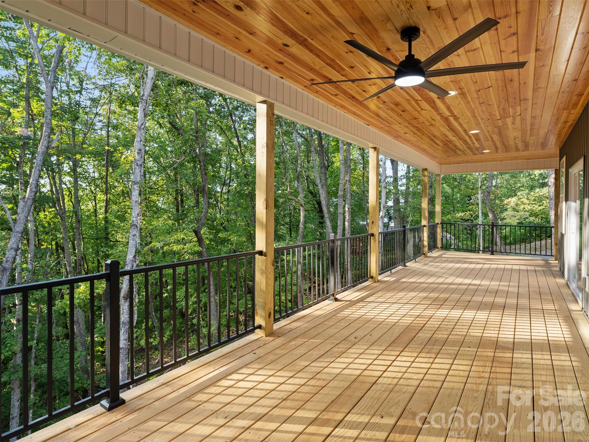 160 Blossom Ridge