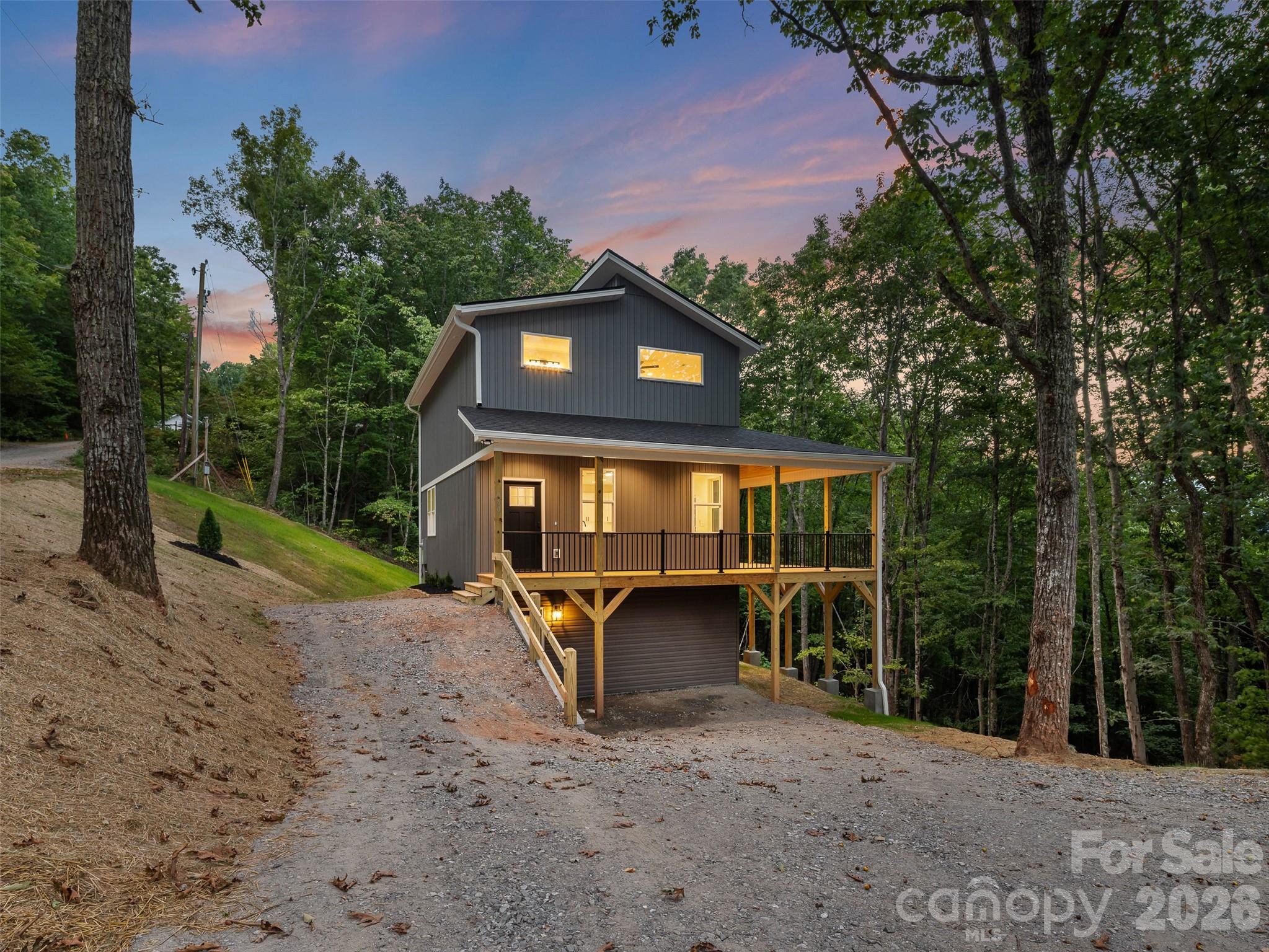 160 Blossom Ridge