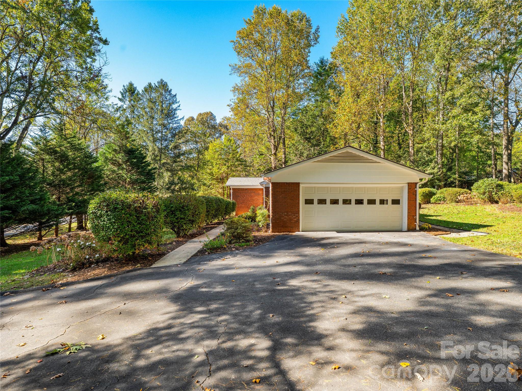 133 Kent Lane