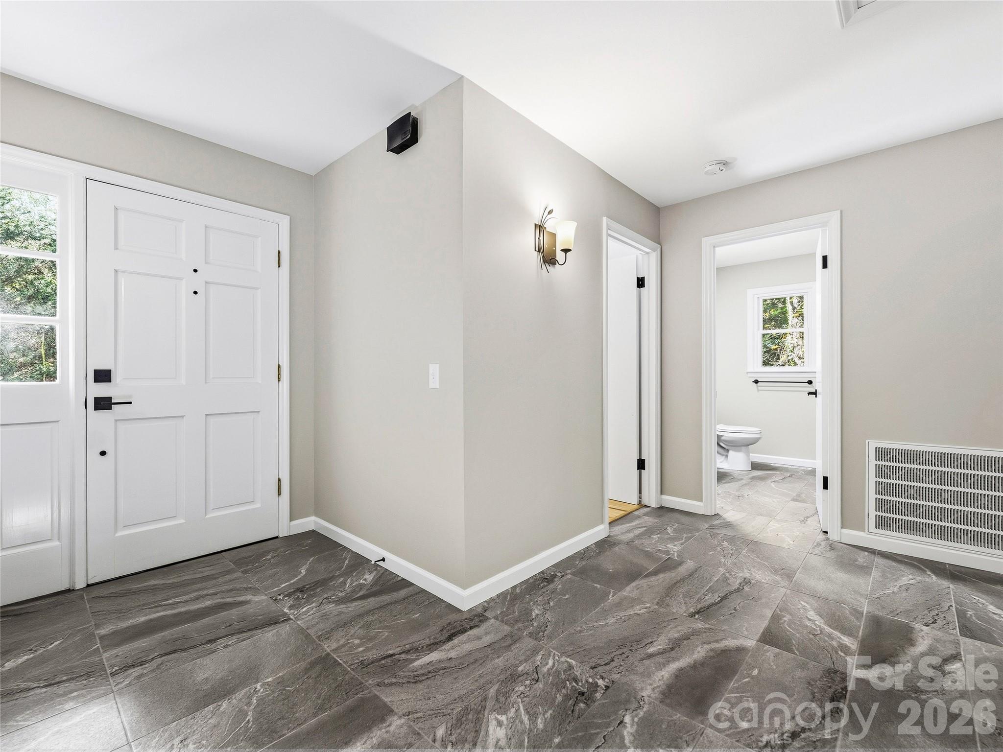 133 Kent Lane