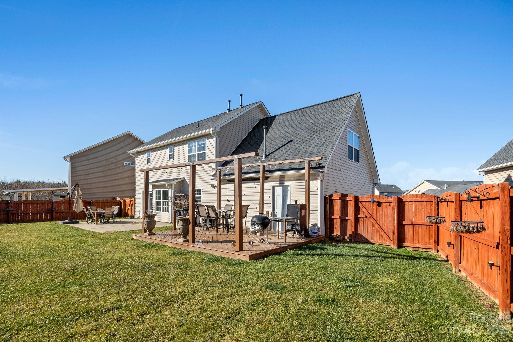 River Stone - Residential