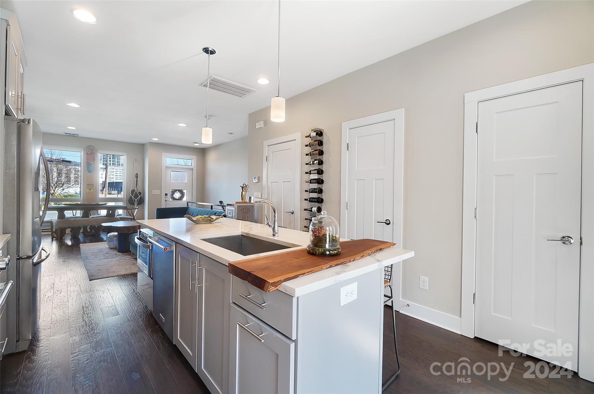 Southpoint - Residential