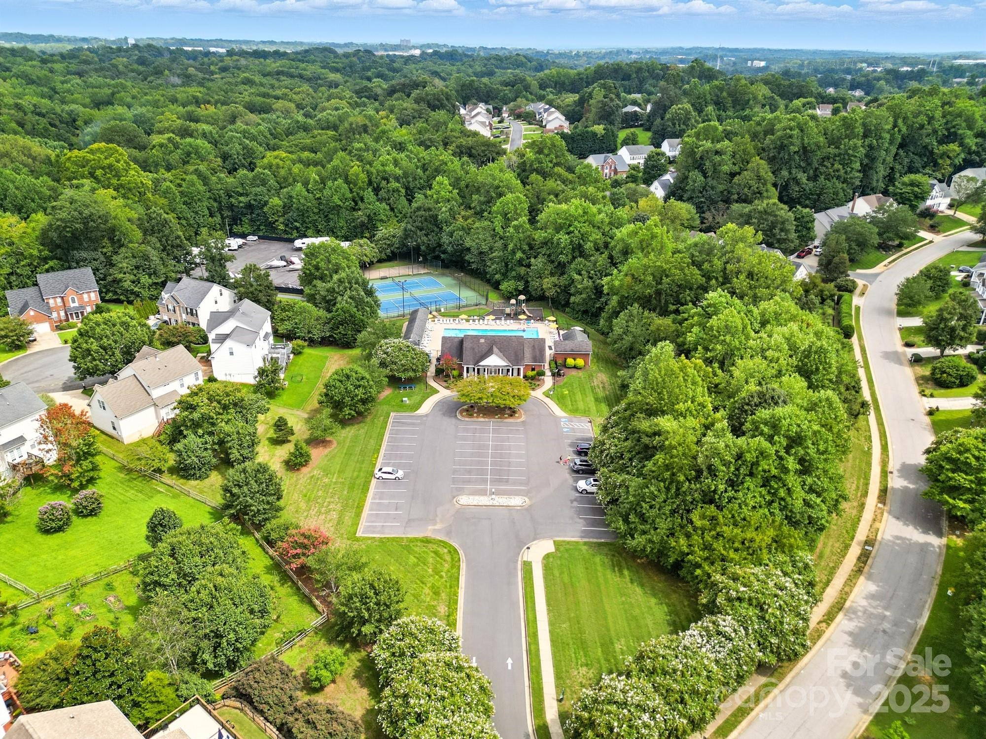 Knightsbridge - Residential