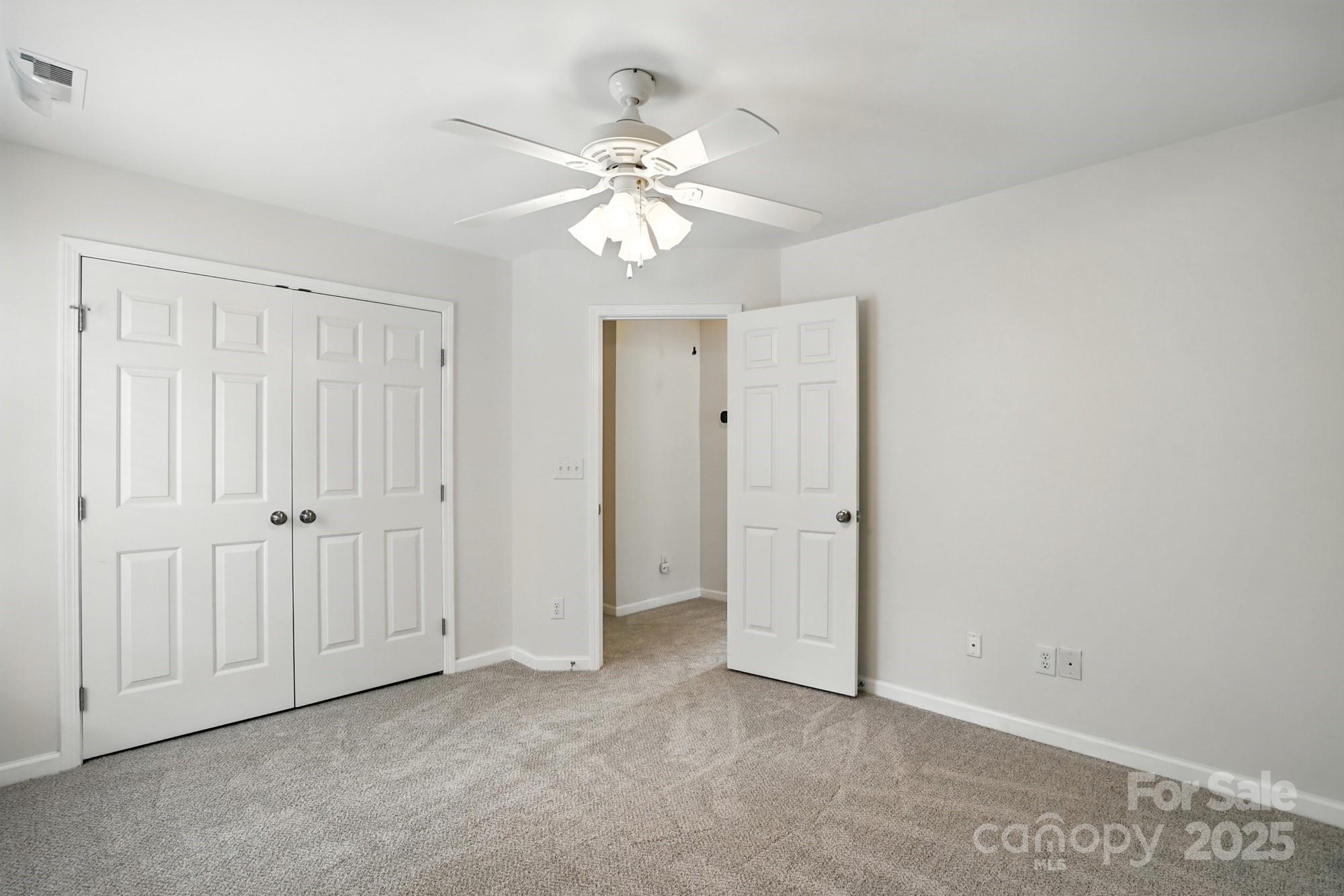 Knightsbridge - Residential