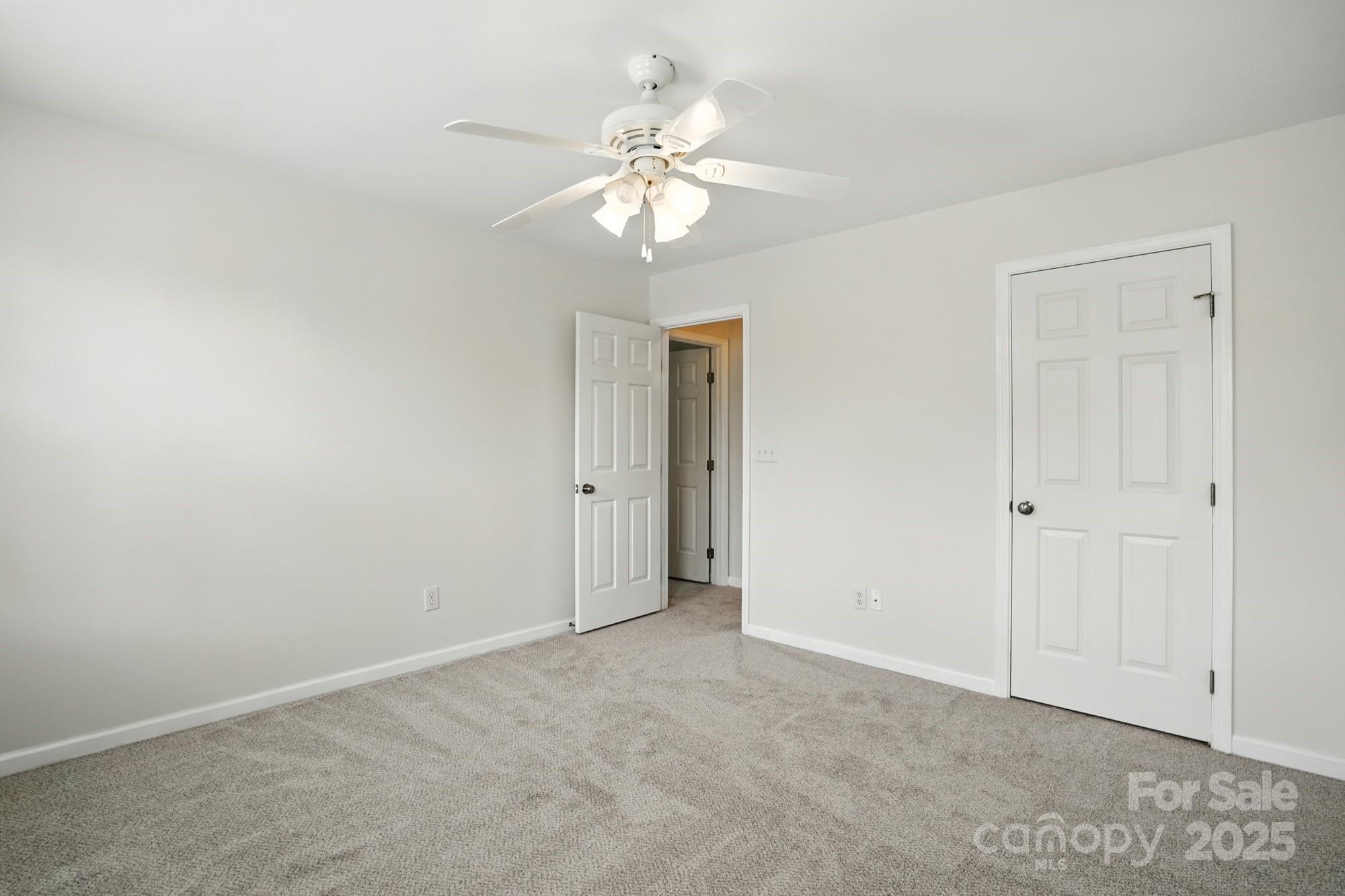 Knightsbridge - Residential