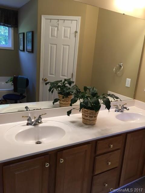 Allison Crossing - Residential