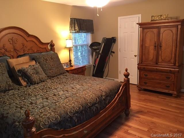 Allison Crossing - Residential