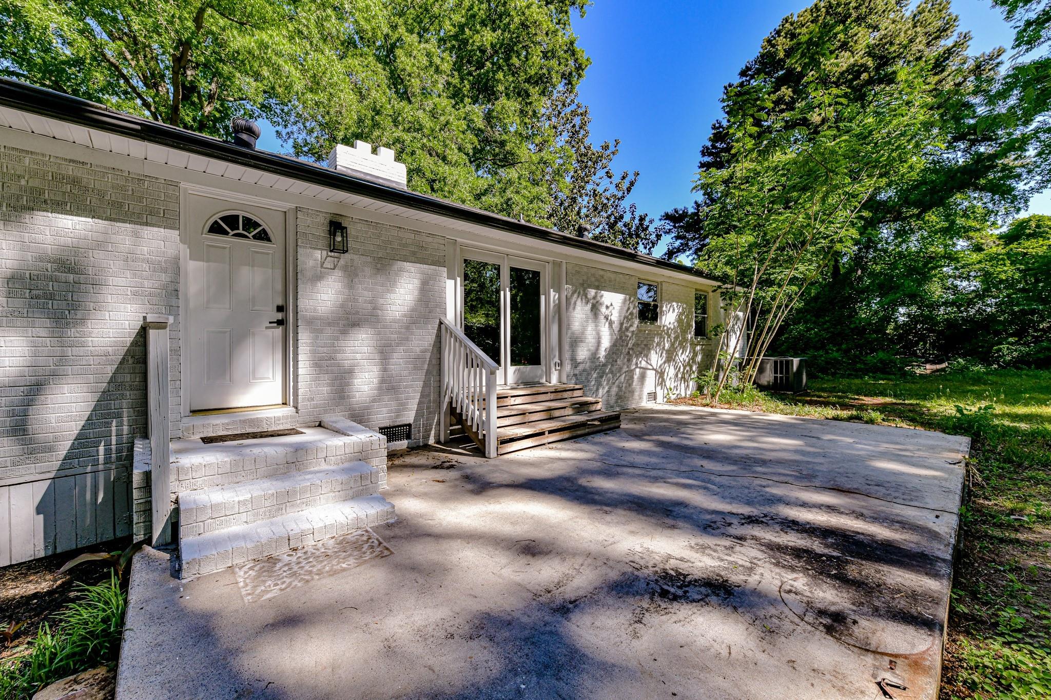 Grove Park - Residential Lease