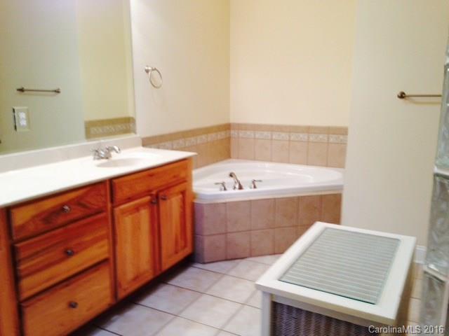 Highland Creek - Residential