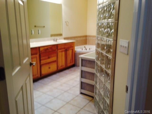 Highland Creek - Residential