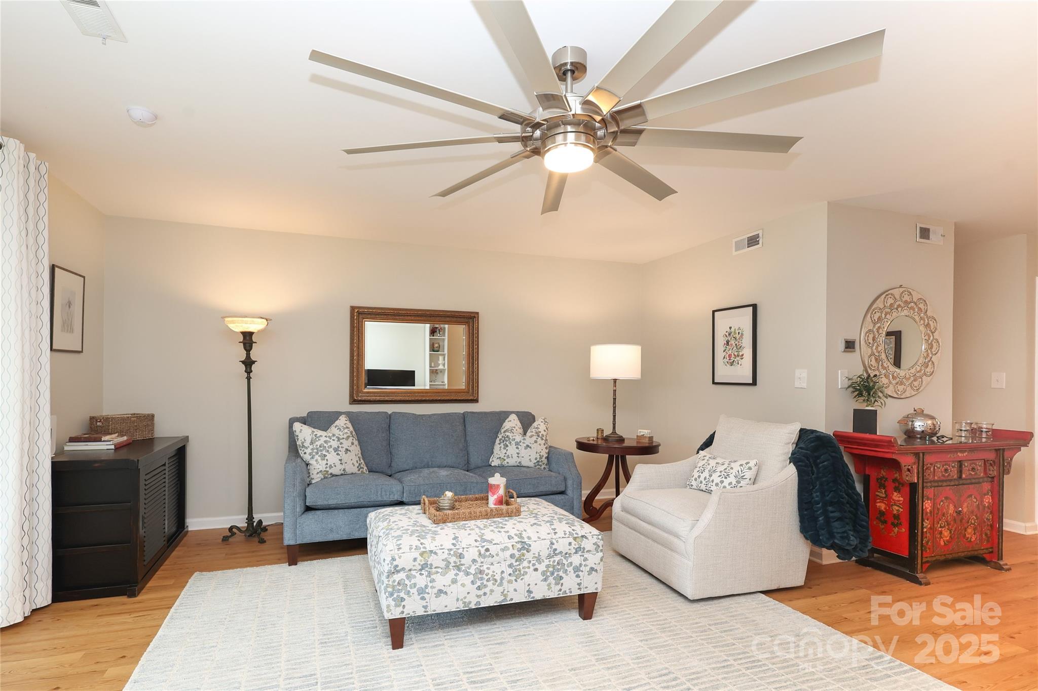 8084 Knights Bridge Road