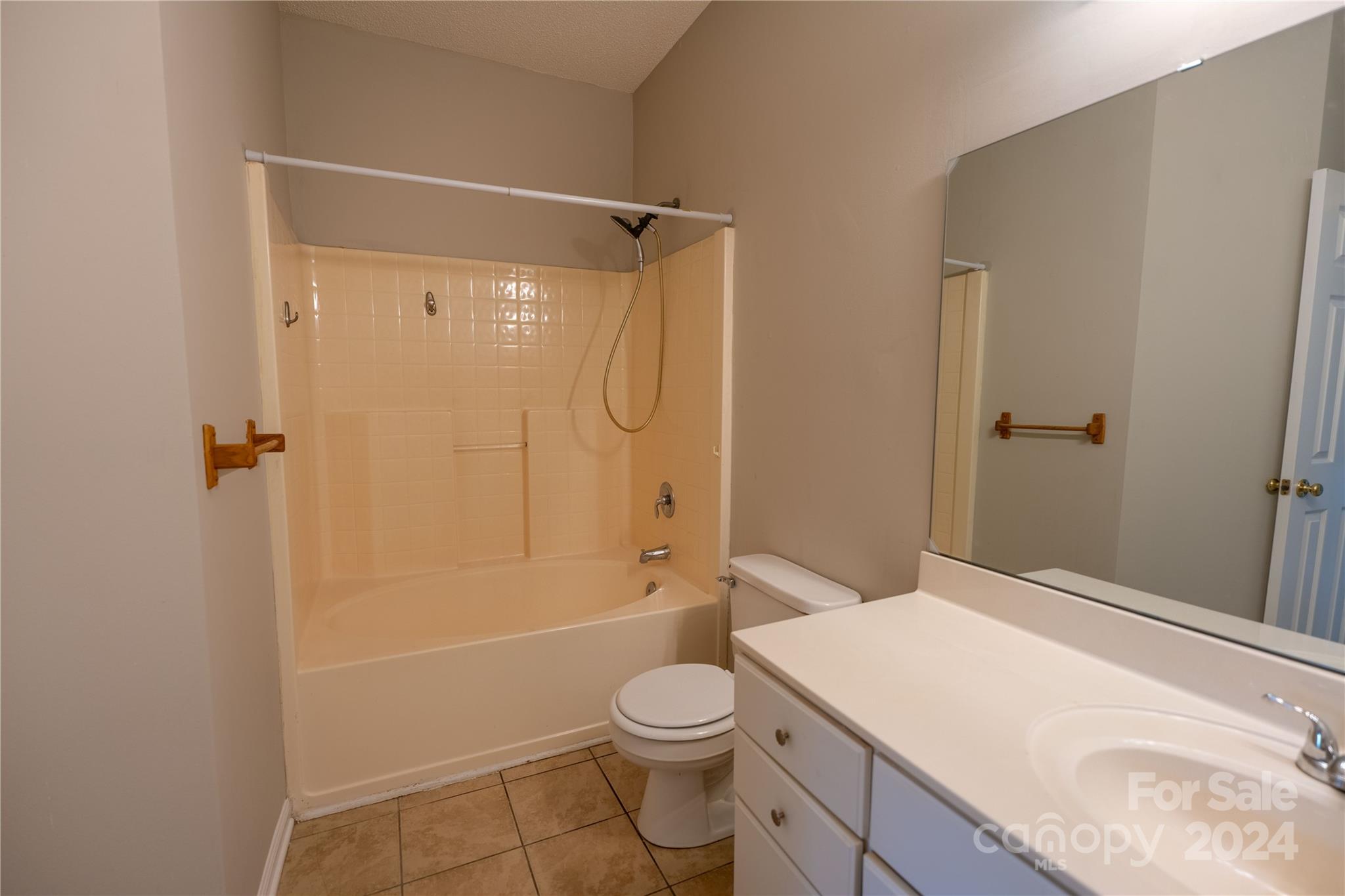 Towne Meadows At Treyburn - Residential