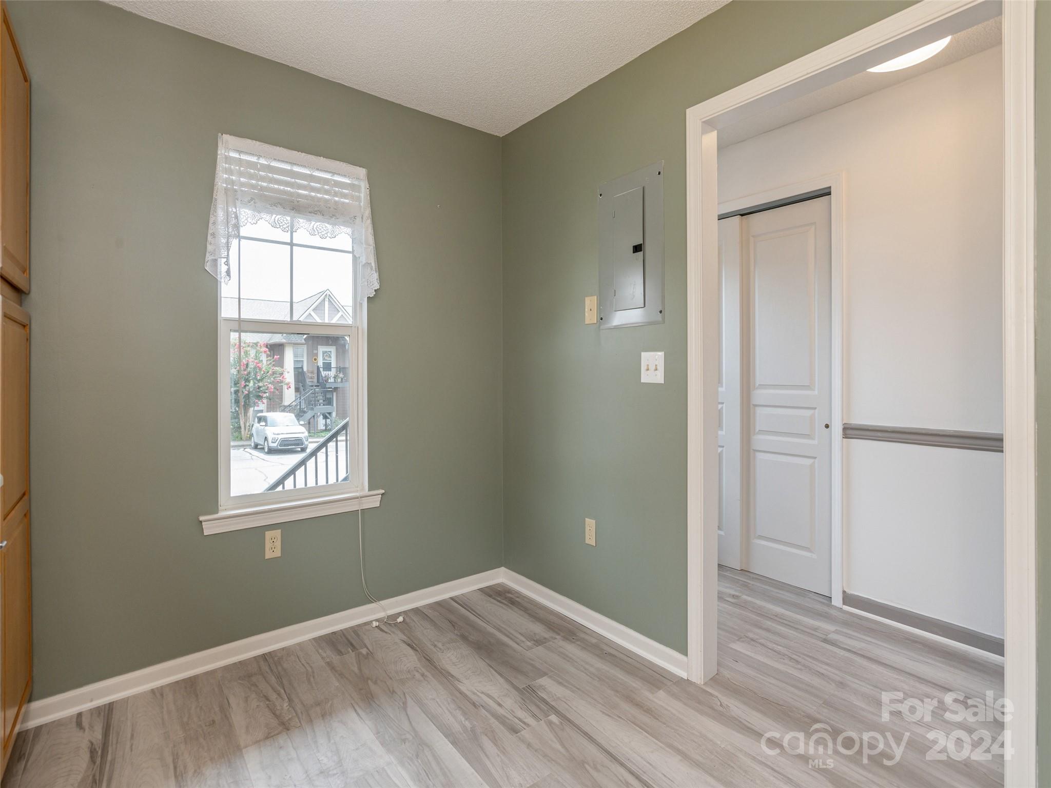 Wolfpen - Residential