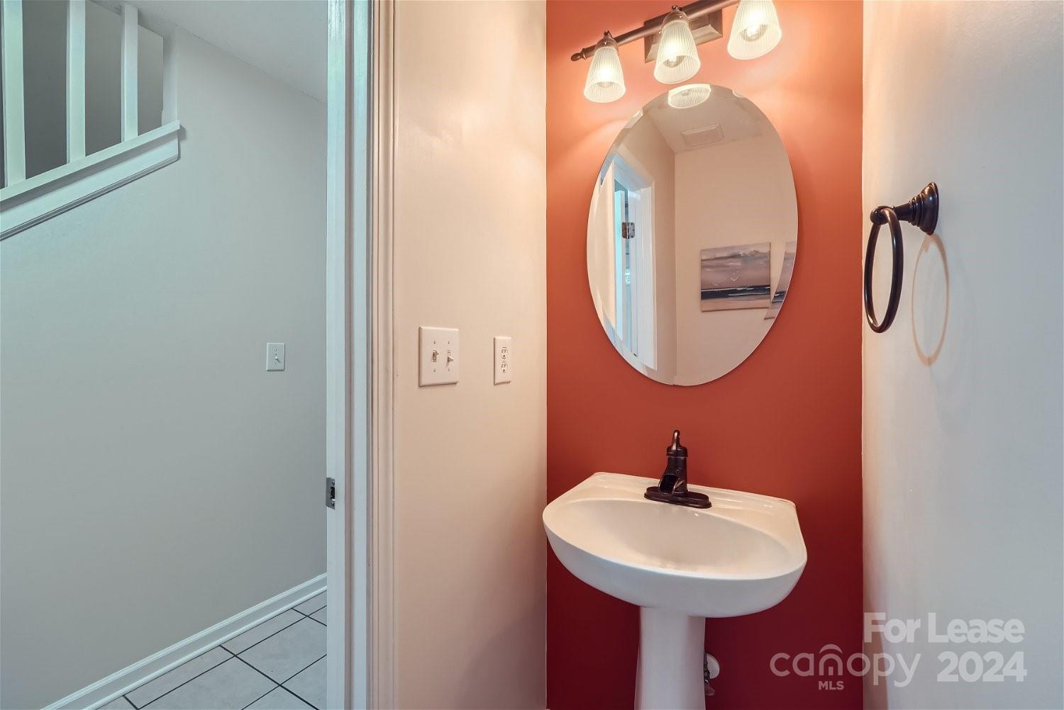 Tyler Woods - Residential Lease