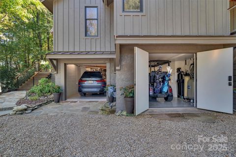 A home in Lake Toxaway