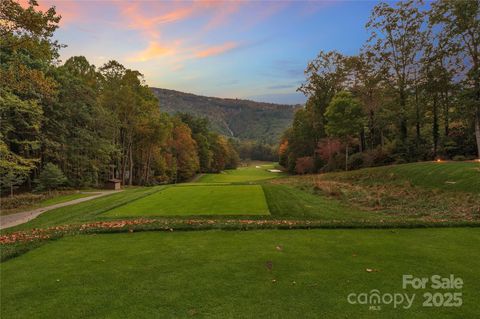 A home in Lake Toxaway