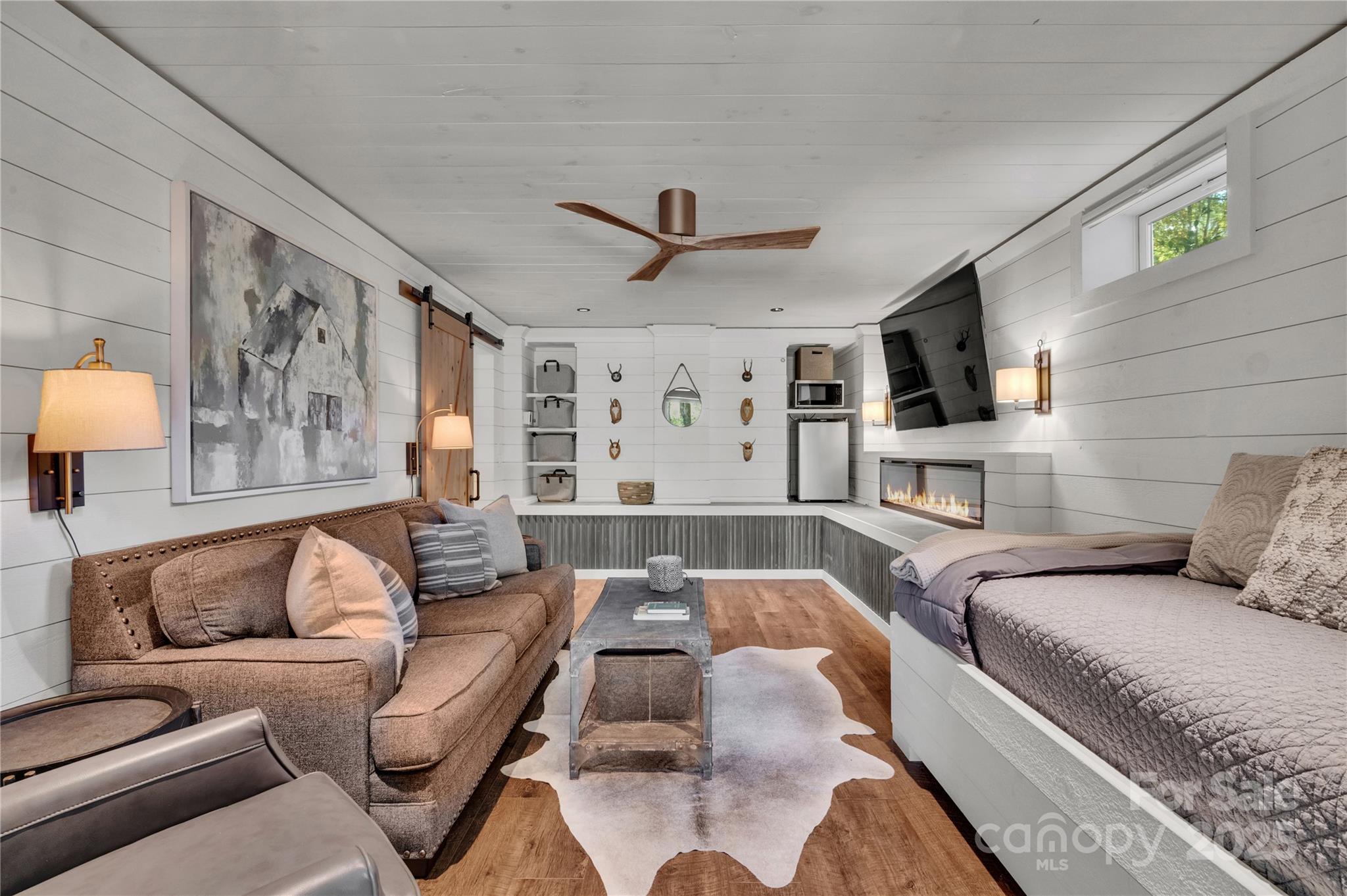 Lake Toxaway Estates - Residential