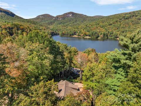 A home in Lake Toxaway