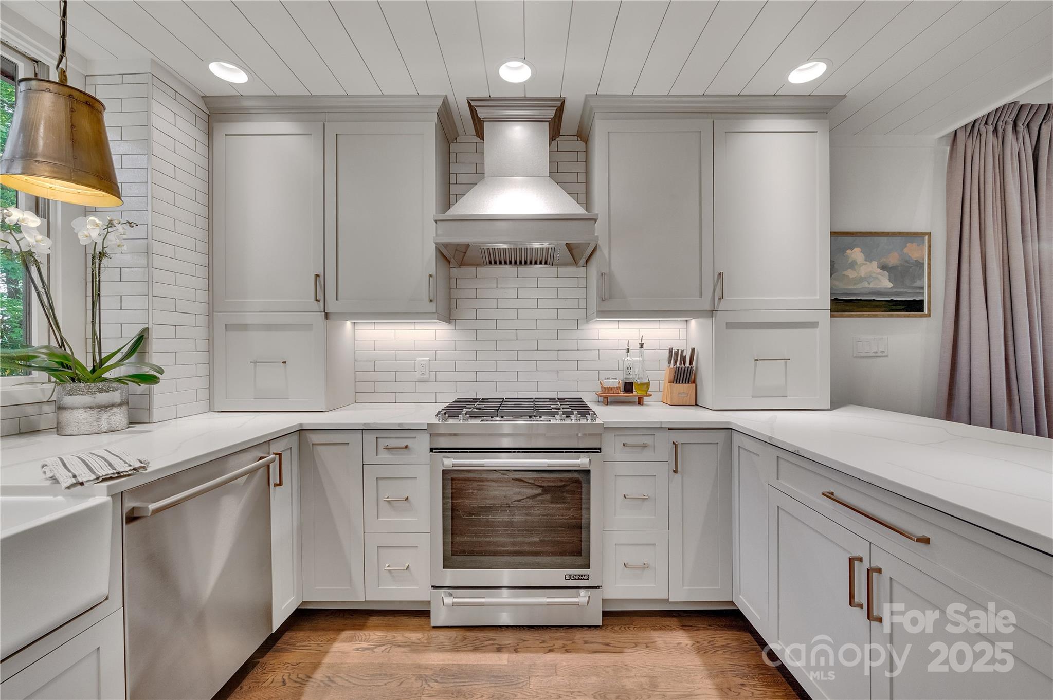 Lake Toxaway Estates - Residential