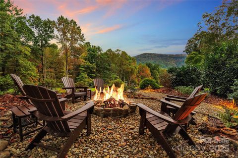 A home in Lake Toxaway