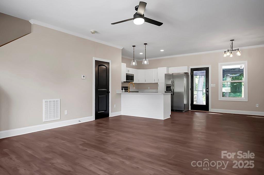 Rollingwood - Residential