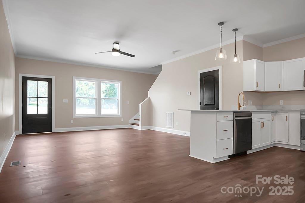 Rollingwood - Residential