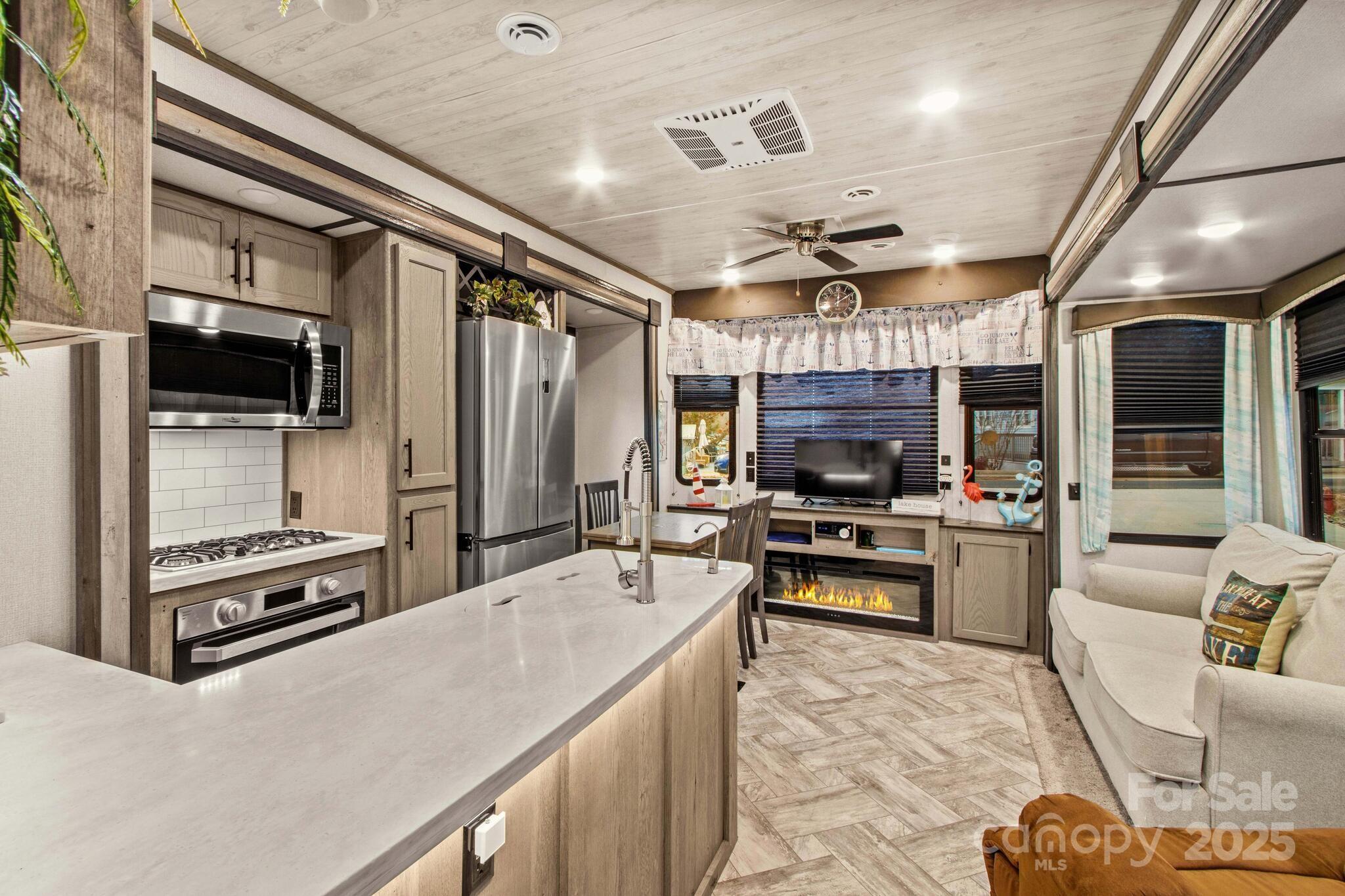 Badin Shores Resort - Residential