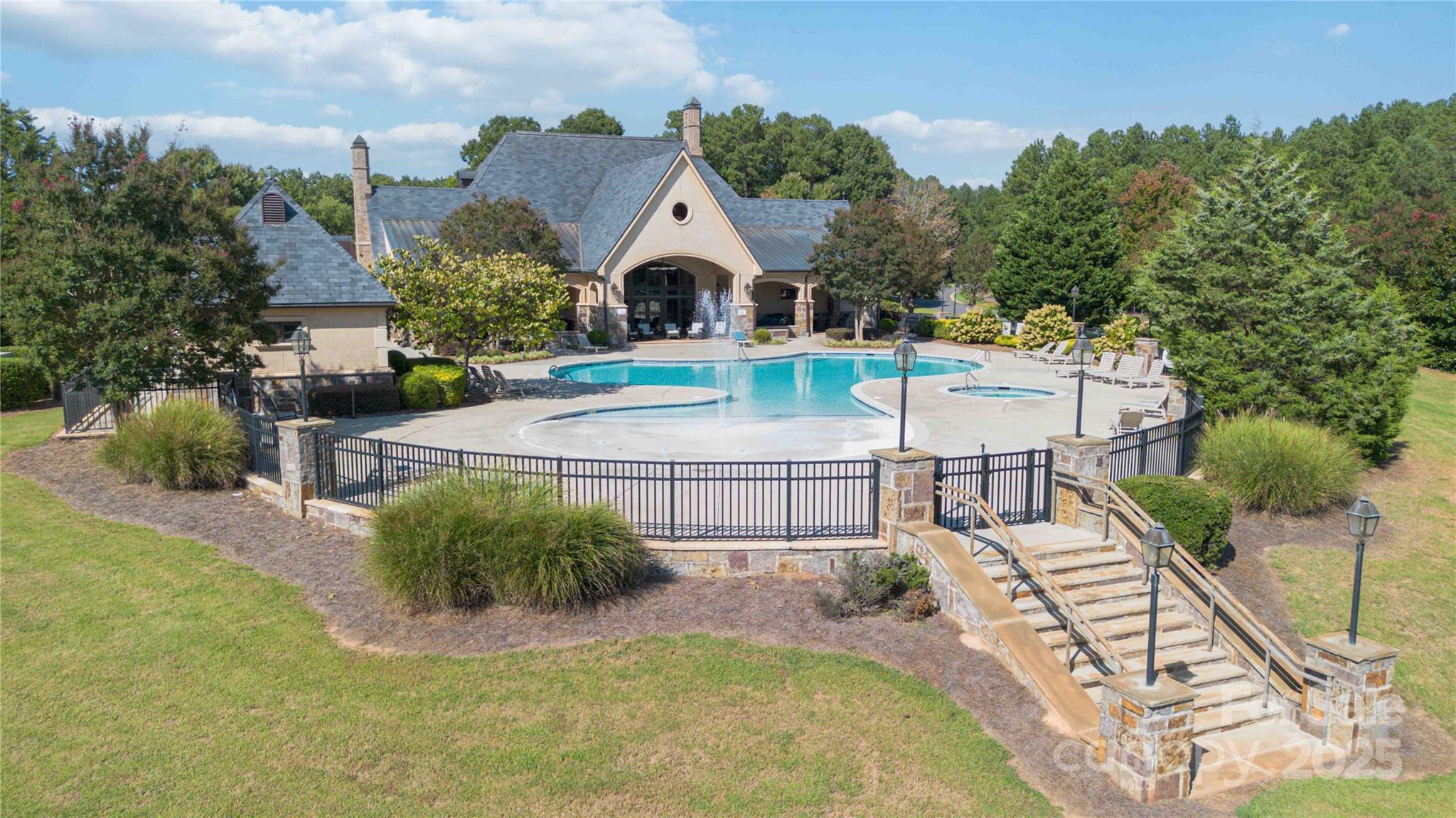 Reflection Pointe - Land