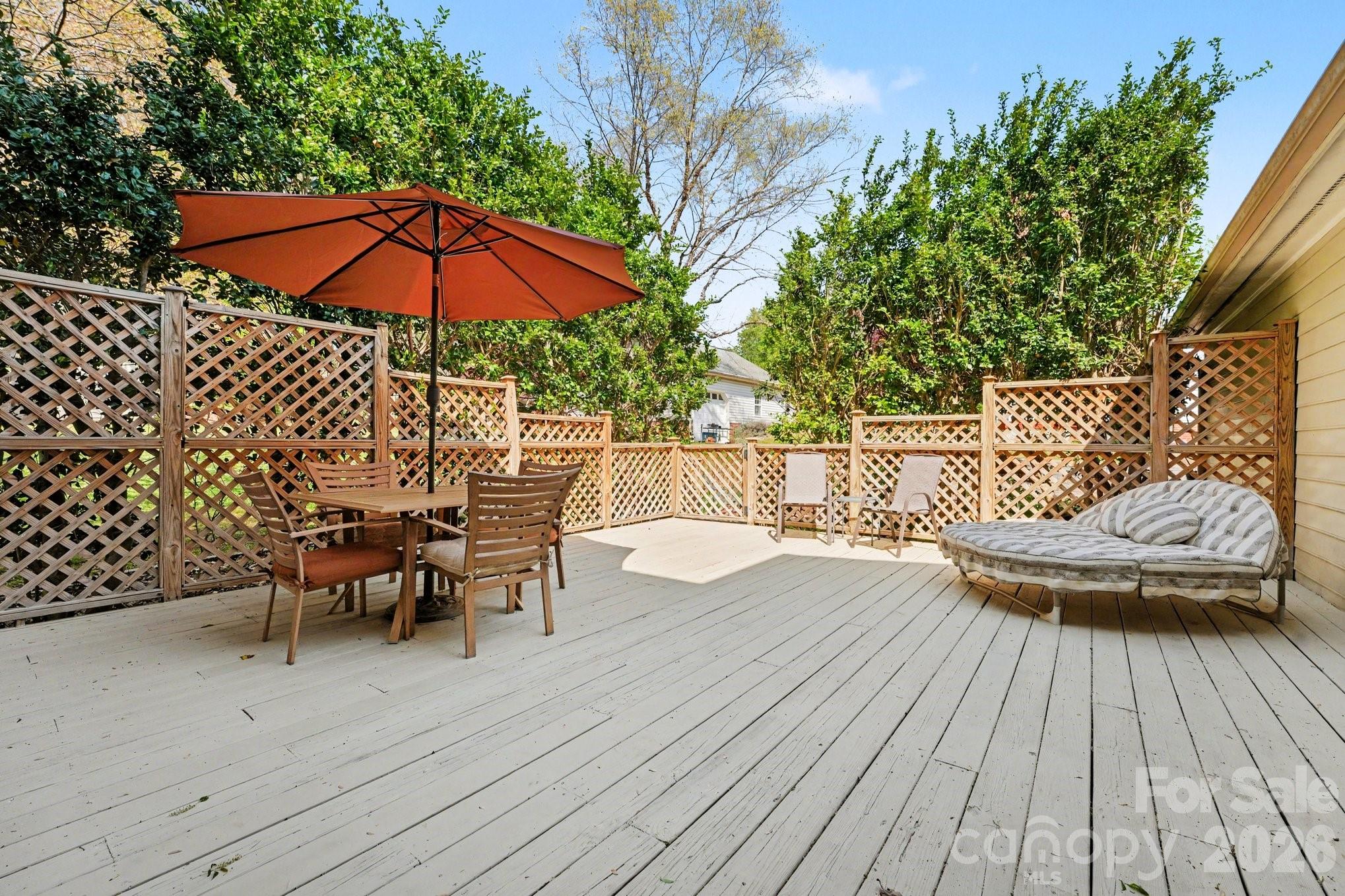 Broadwood Acres - Residential