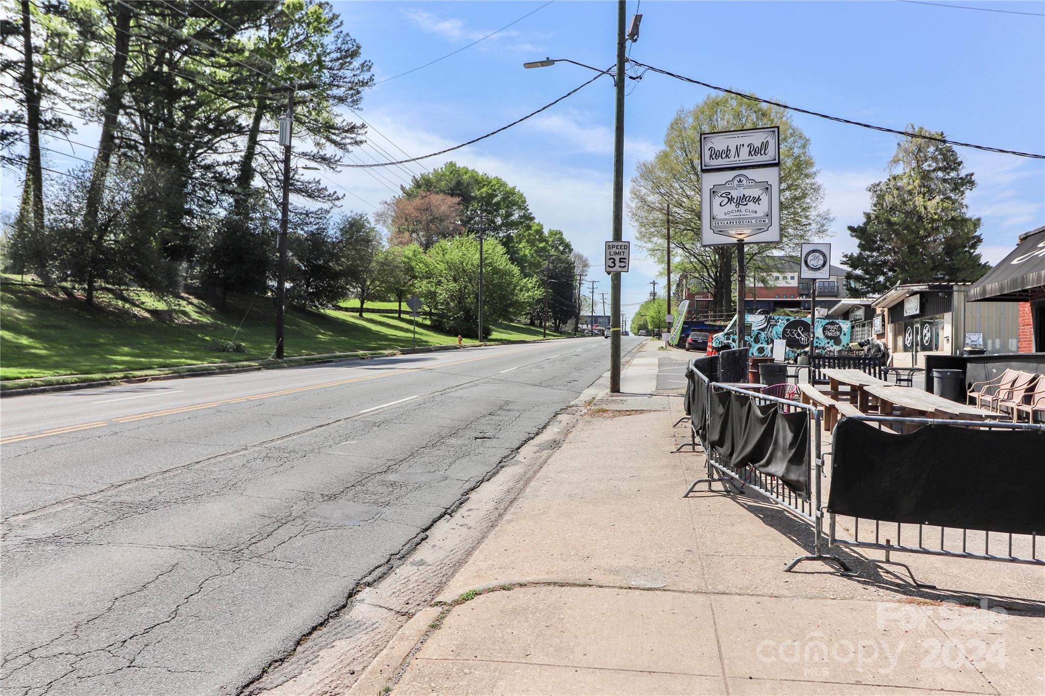 Forest Hills - Residential