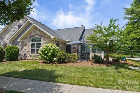 Photo of 2307 Villa Oaks Court, Gastonia, NC 28054 (MLS # 4414288)