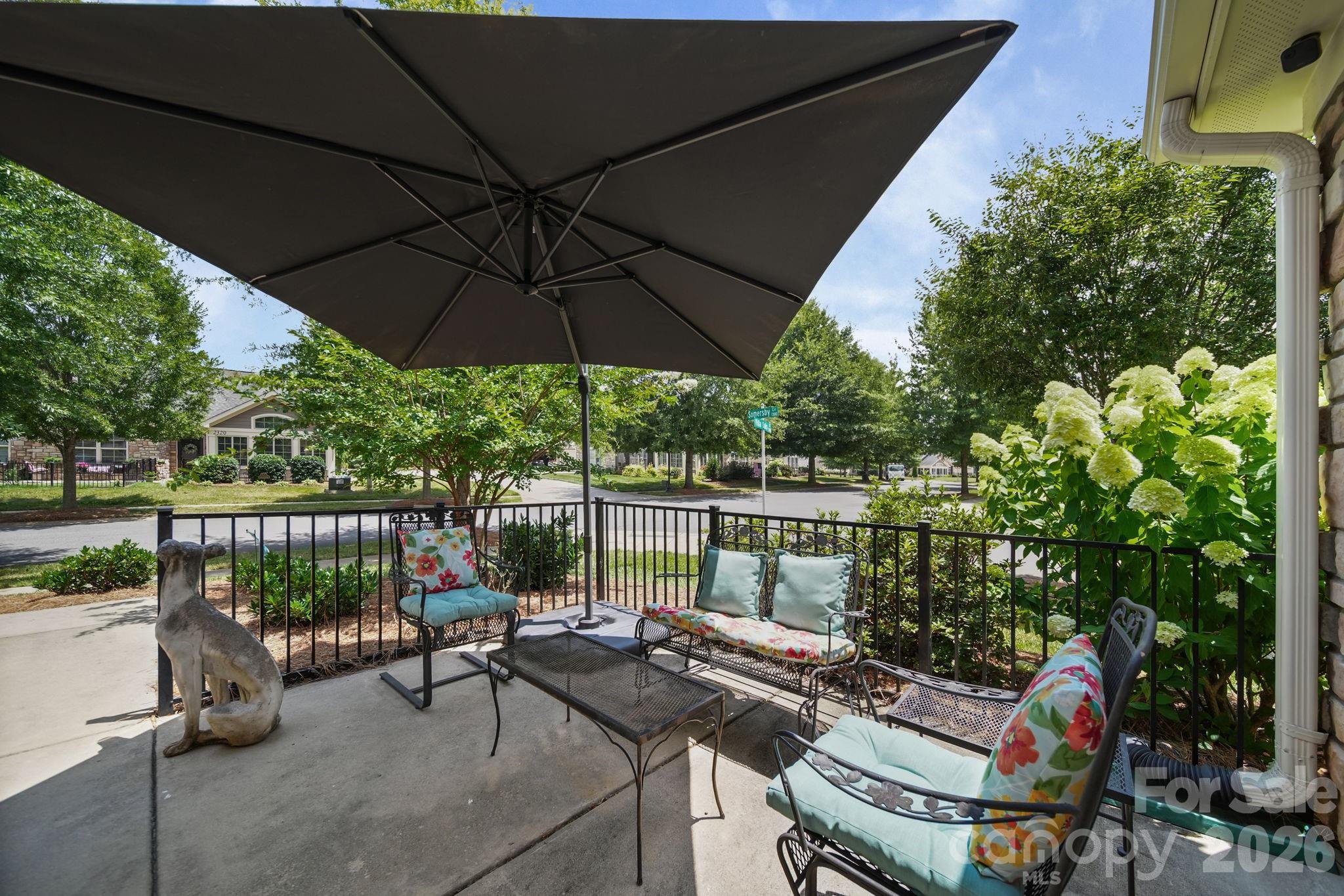 2307 Villa Oaks Court