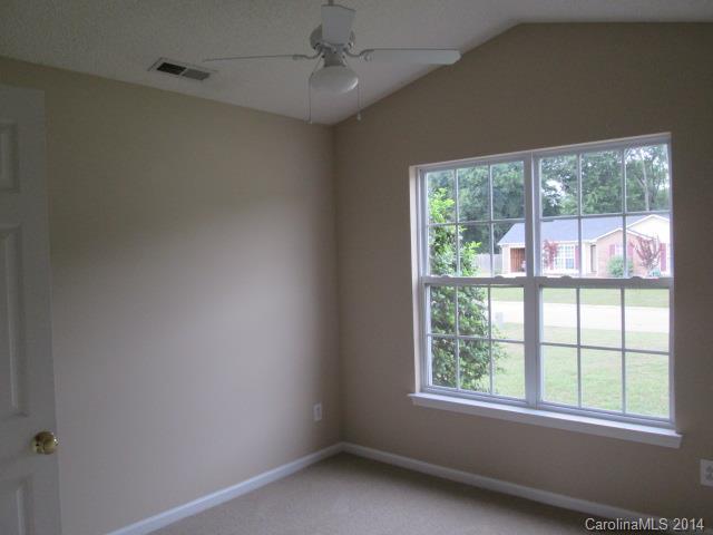 Falcon Chase - Residential