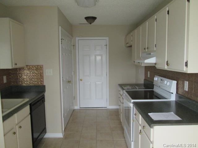 Falcon Chase - Residential