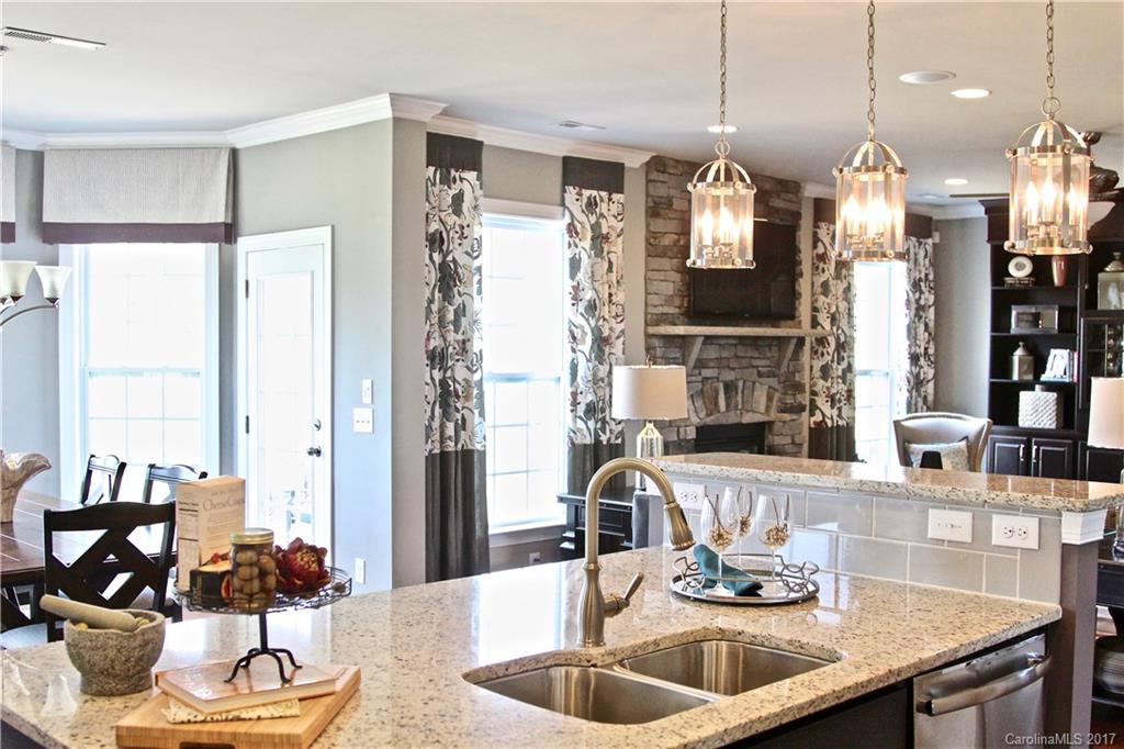 Hawks Creek - Residential