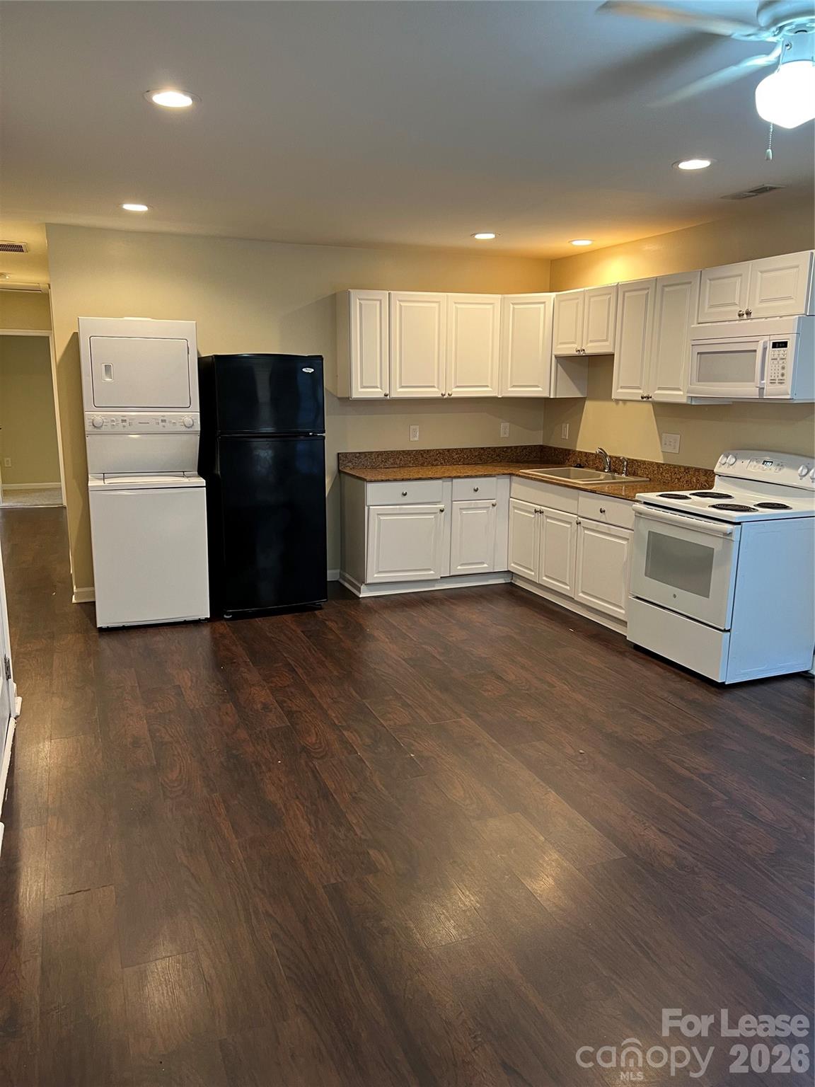 1201 Harrill Street 4