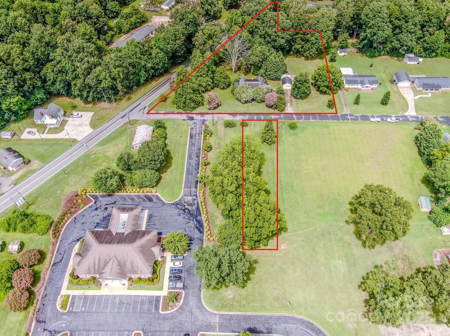 2404 E Hwy 150 Road