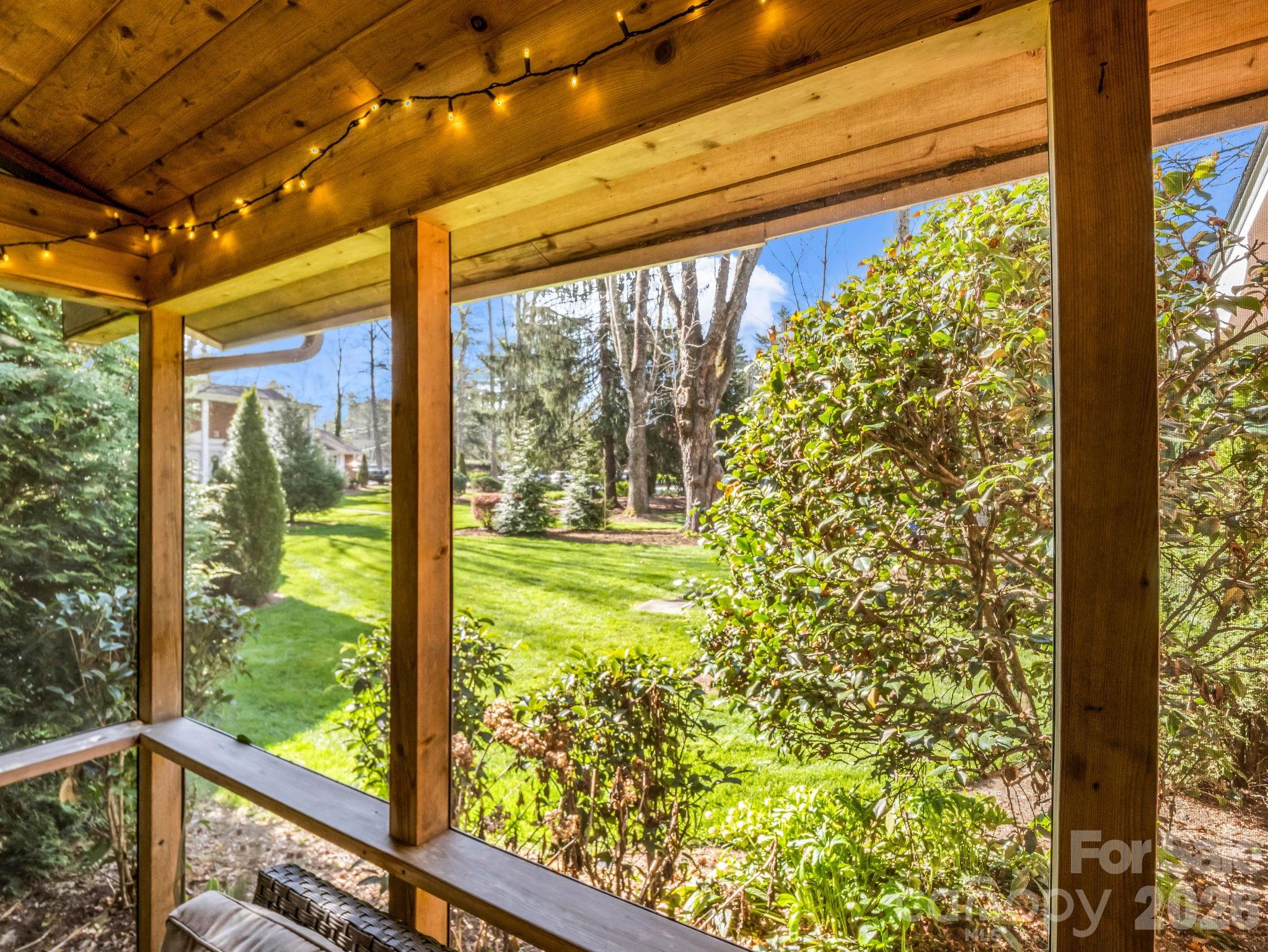 Carriage House - Residential