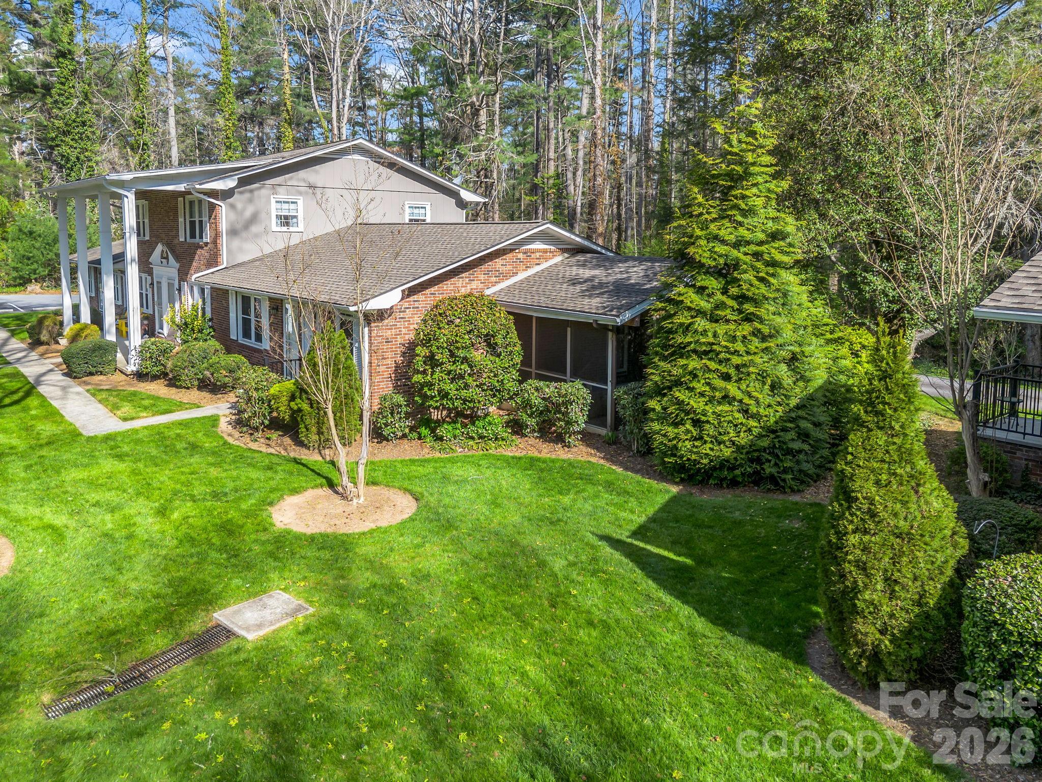 Carriage House - Residential