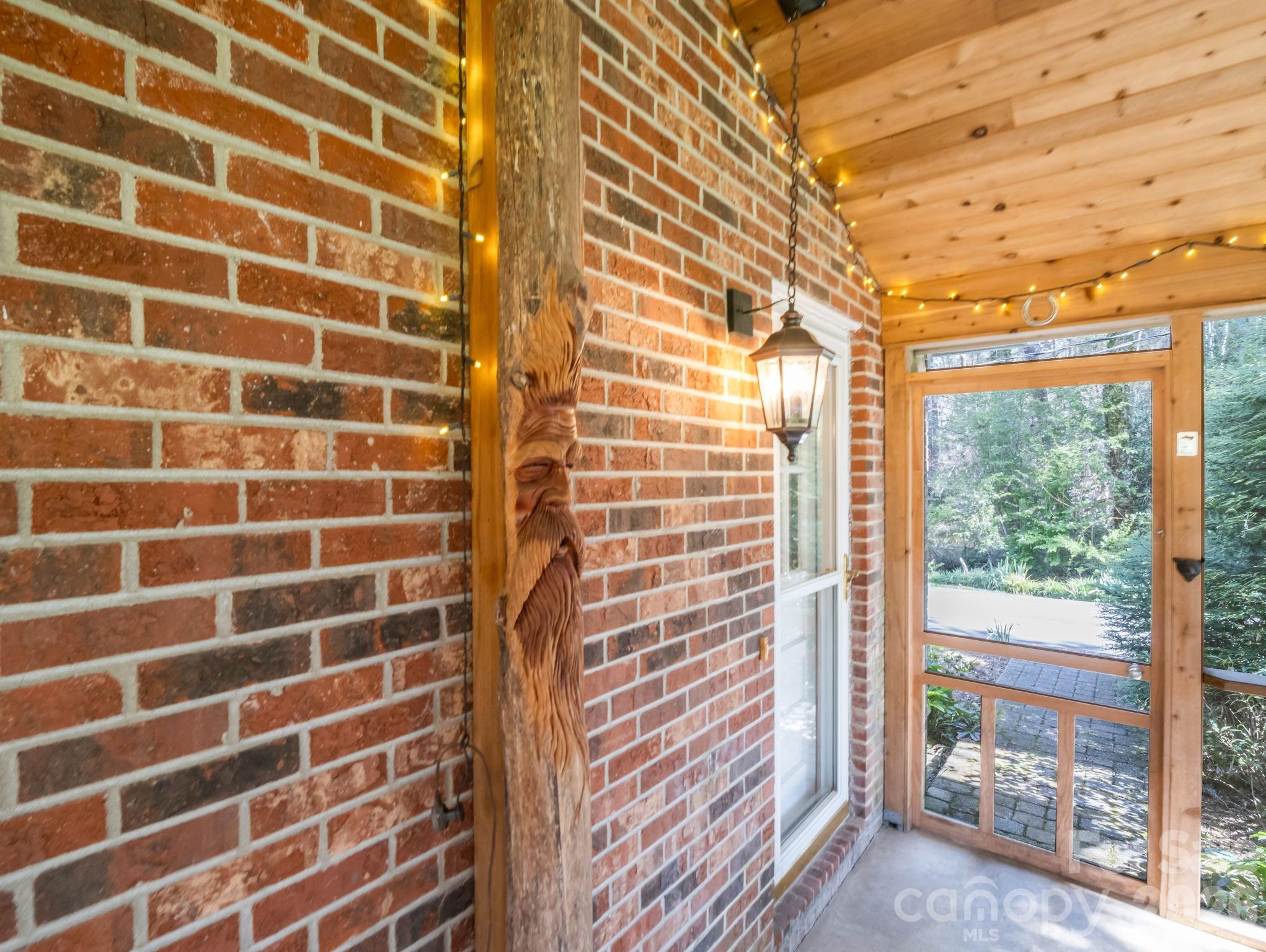 Carriage House - Residential