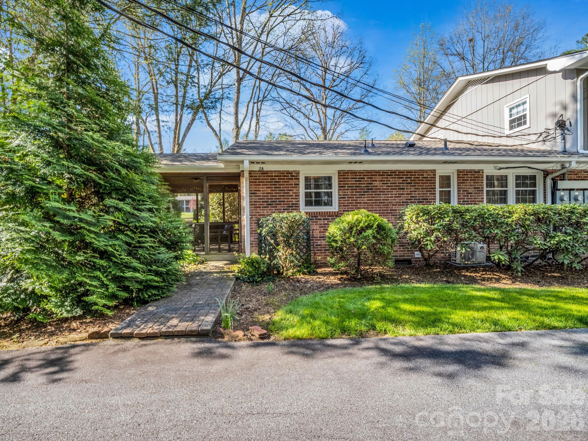 Carriage House - Residential