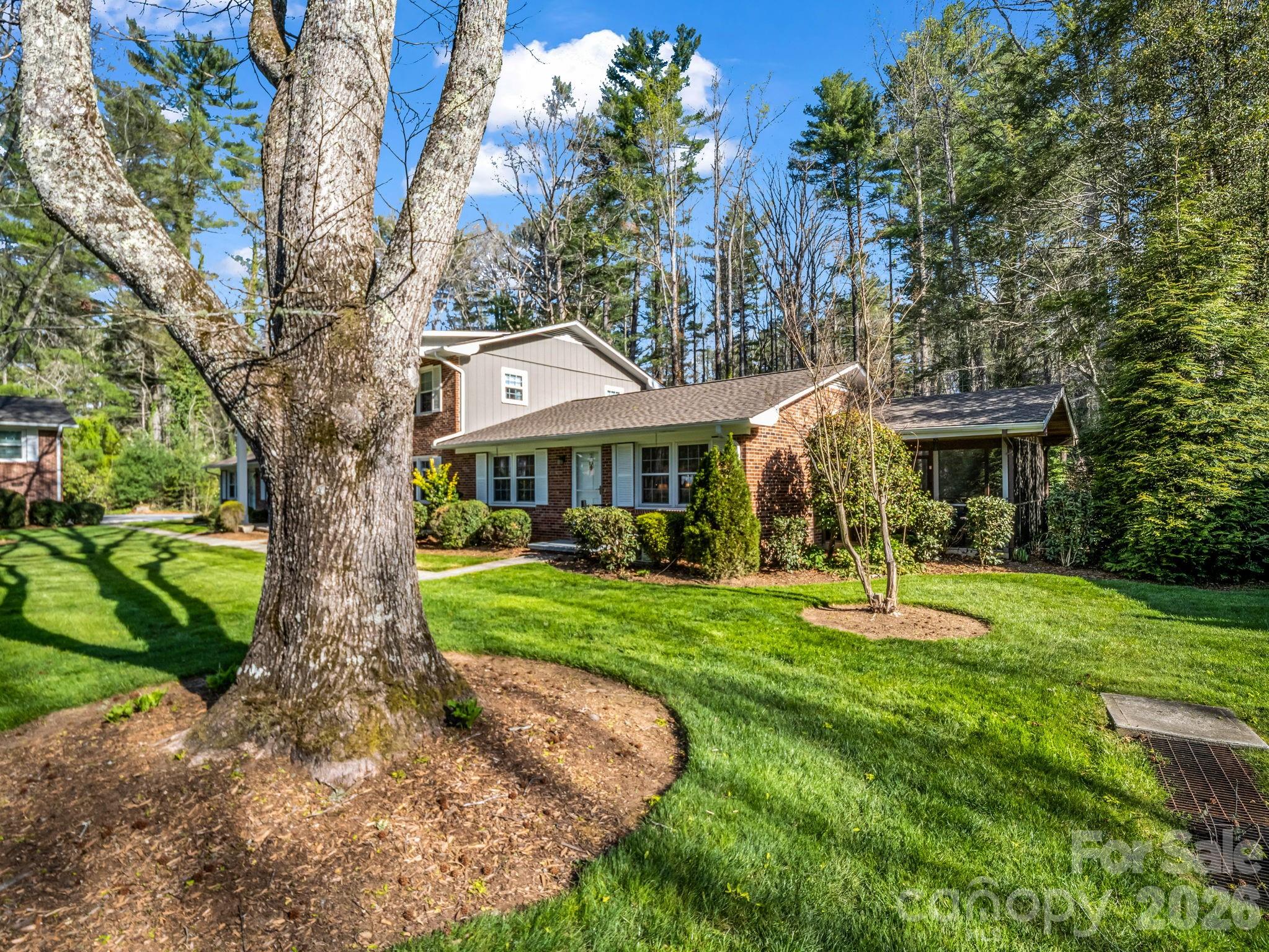 Carriage House - Residential