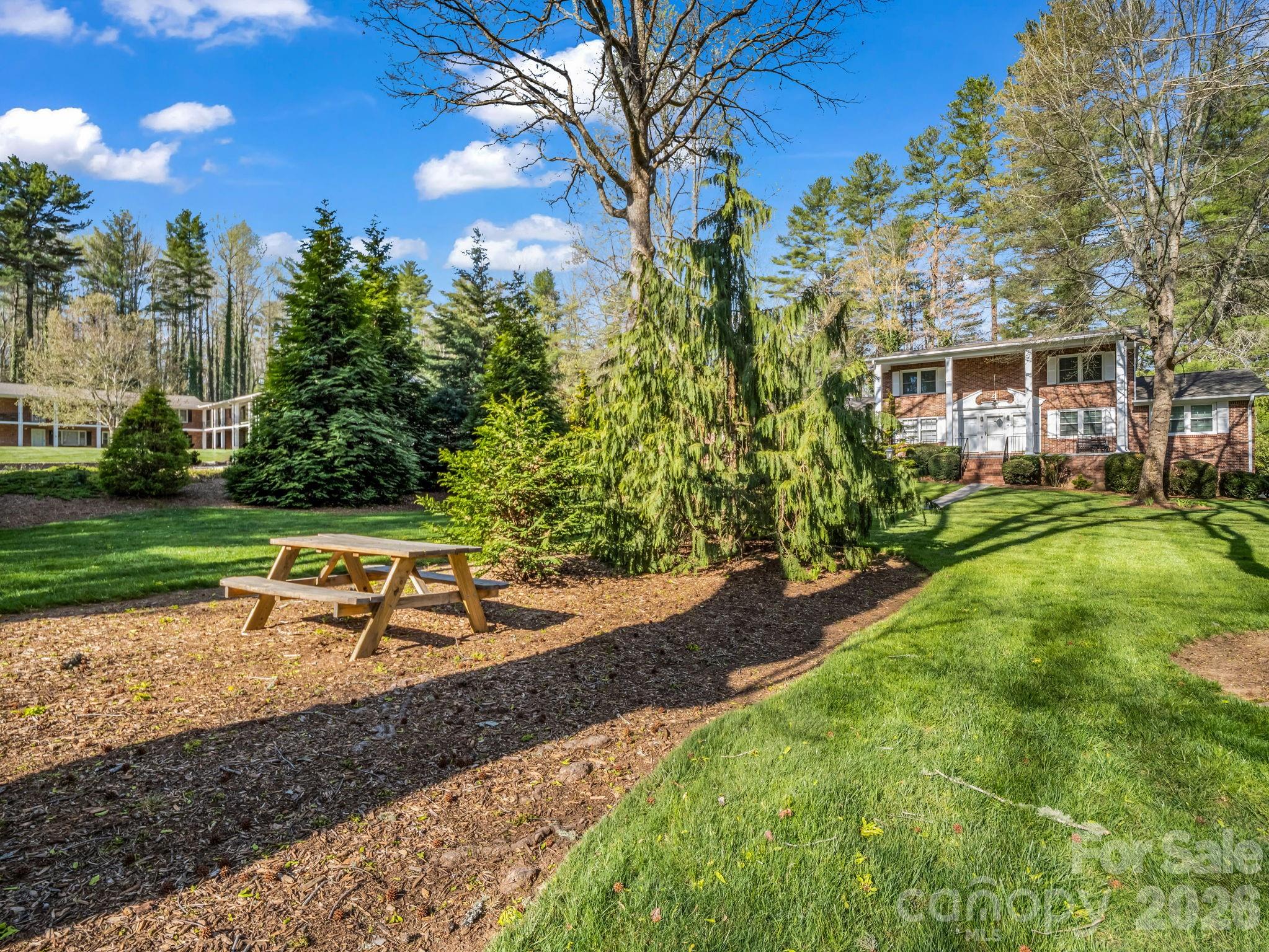Carriage House - Residential