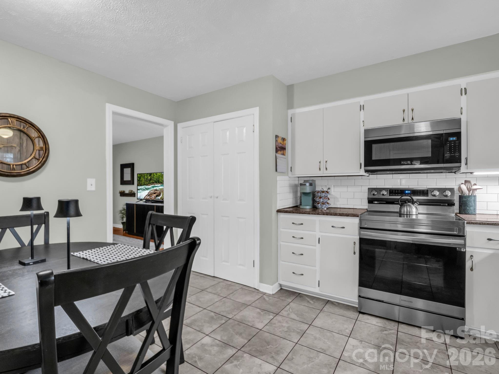 Carriage House - Residential