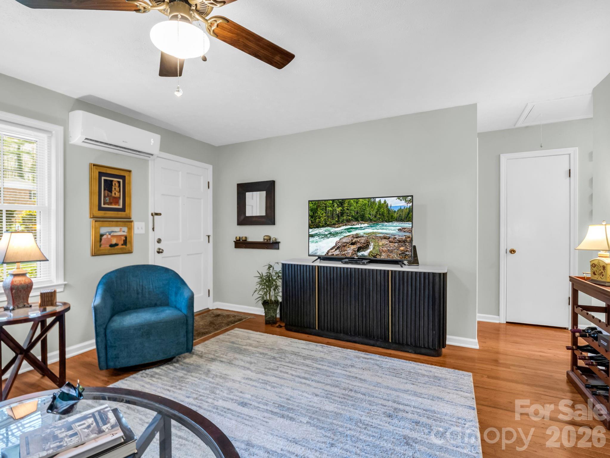 Carriage House - Residential