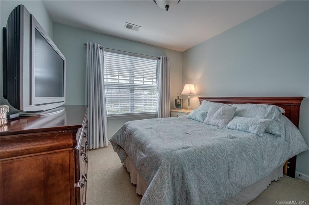 Waters Edge - Residential