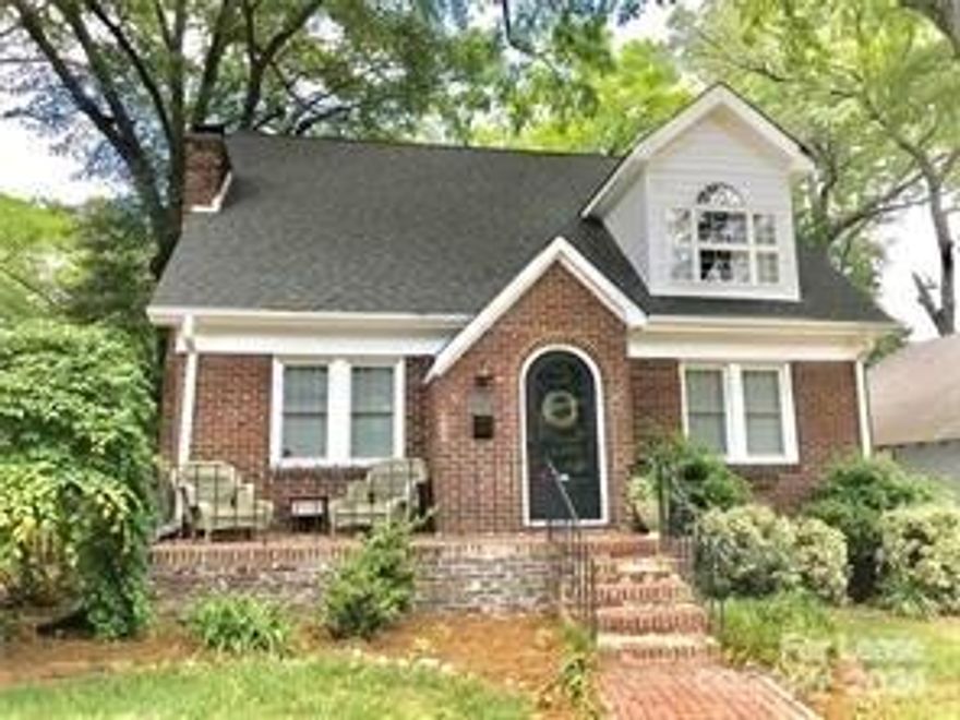 Wonderfully Renovated Wilmore House with Cottage Charm & Modern Upgrades! Located on Quiet Street, Home has had Expansive Master Suite added to 2nd Level. Newer Roof & systems upgraded. Amenities include: Archways, Butler's Pantry, Oak Hardwoods, Sunroom, Private 2nd Floor Master Suite with Den, Luxury Closet, HUGE Bath & Ensuite Laundry. House is 2 Blocks from Light Rail. Walk to Panther Games & All That South End has to Offer! Truly a Must See!