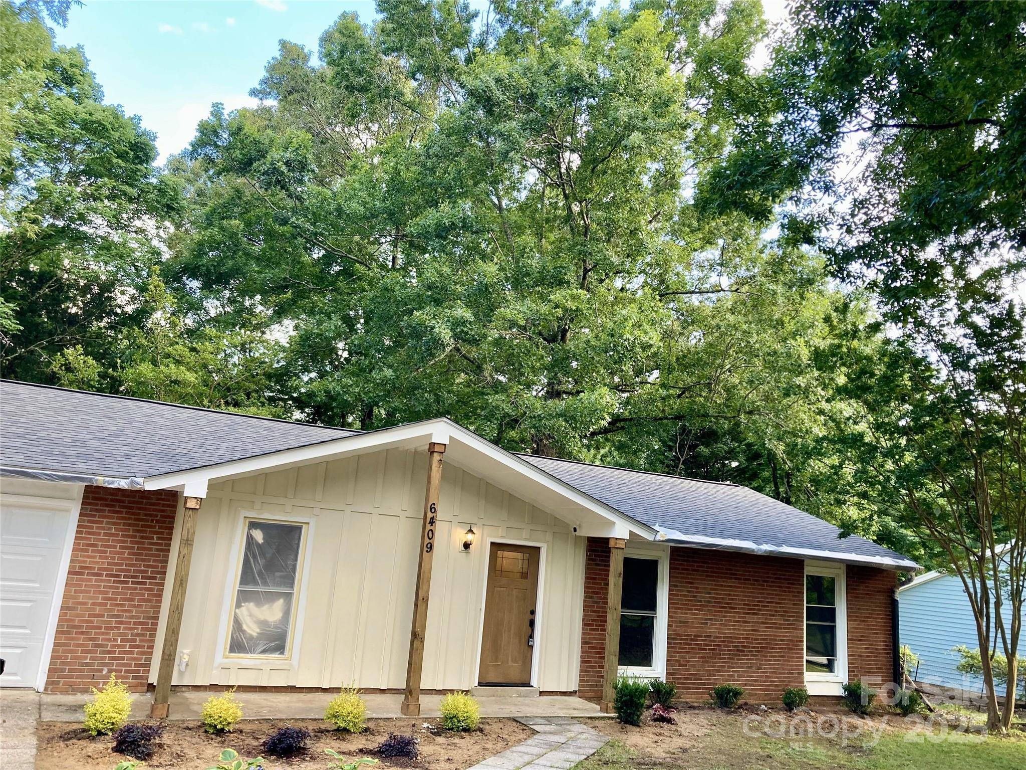 6409 Pineburr Court