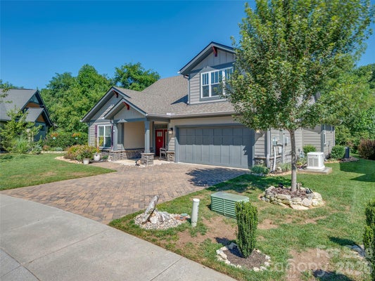 217 HOGANS VIEW CIR, HENDERSONVILLE, NC 28739 - Image 018986645d1fbd2c14f3c6706c2d4e57/2396206648